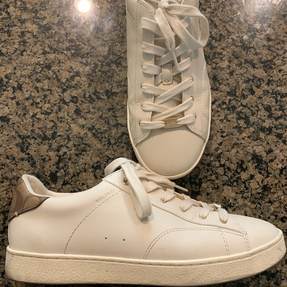 COACH leather low top sneaker - Picture 4 of 9
